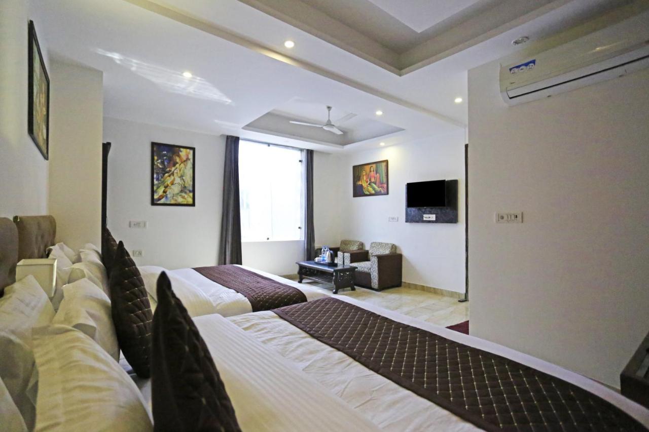 Hotel The Best Near Delhi Airport New Delhi Extérieur photo